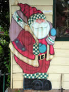 corrugated iron santa in Marysville, conference location